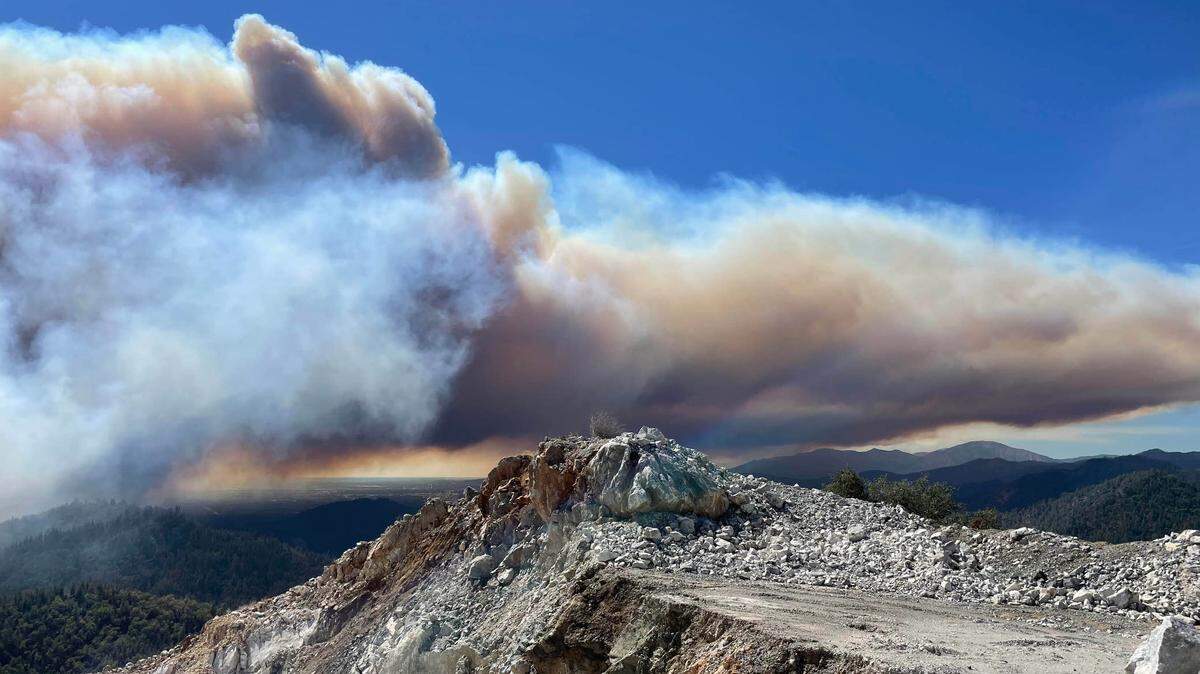 The Fawn Fire, burning north of Redding, California, seen Sept. 24, 2021.