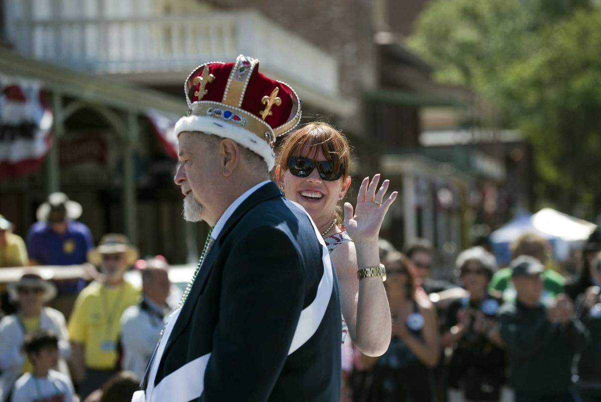 Festival Emperor, Bob Ringwald of the Fulton Street Jazz Band, rides with his daughter, actress Molly Ringwald, in the Sacramento Music Festival parade May 26, 2012, in Old Sacramento. Bob Ringwald, who played music around Sacramento and Los Angeles for more than 60 years, died Tuesday, Aug. 3, 2021. He was 80.