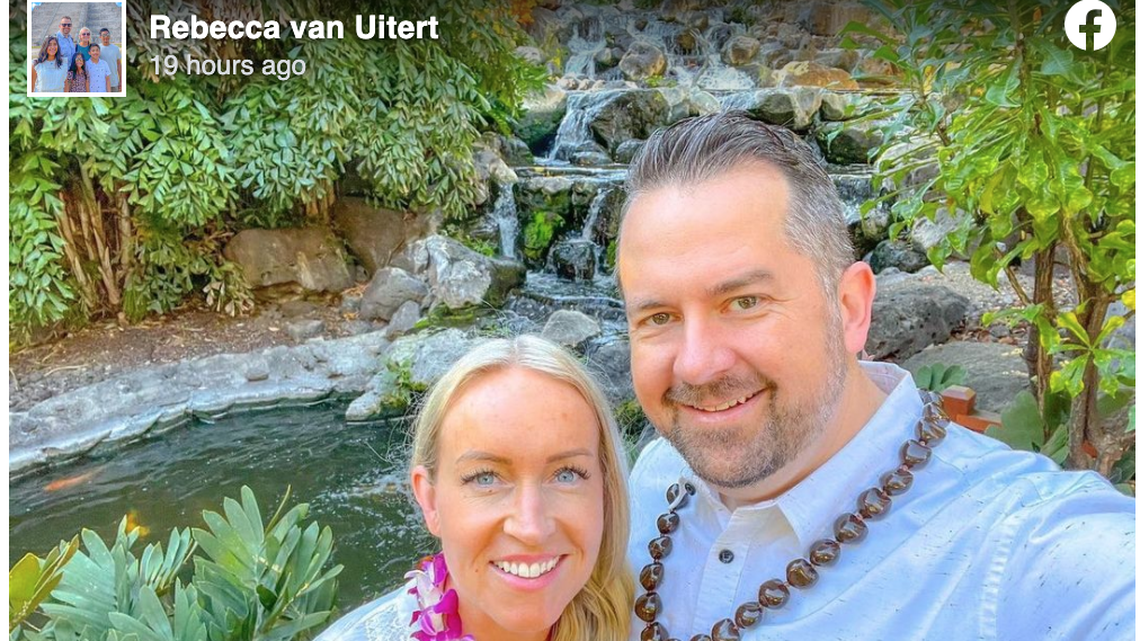 Rebecca van Uitert and Jason Howell, both 44, were on vacation in Hawaii when they were involved in a fatal car crash.