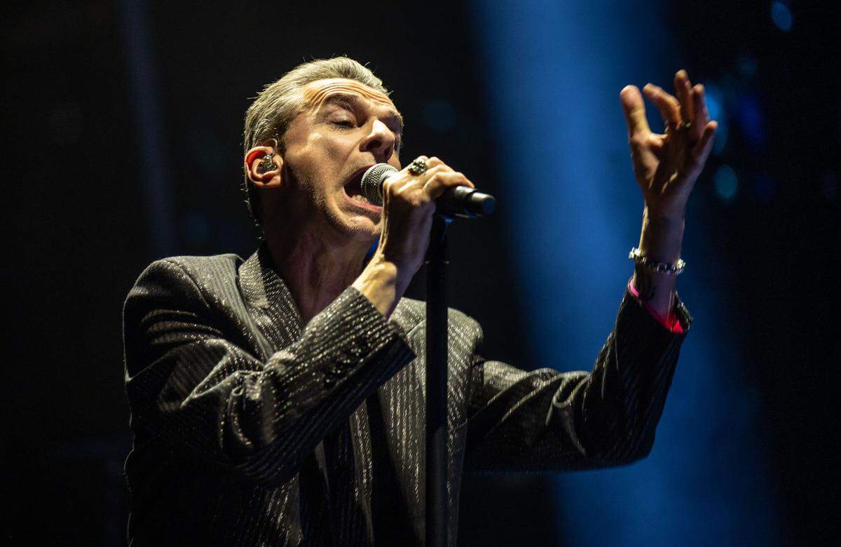 Depeche Mode vocalist Dave Gahan sings during the sold-out concert at Golden 1 Center on Thursday, March 23, 2023, the first show of the band’s “Memento Mori” world tour.