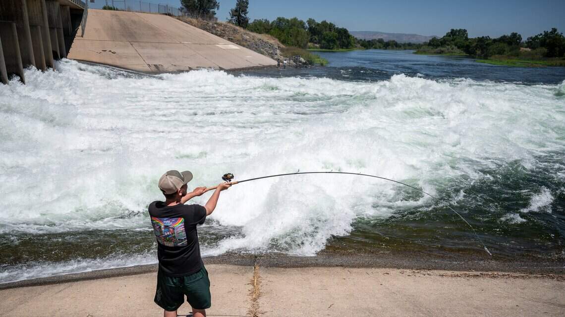 Salmon fishing returns to Sacramento River after 3-year hiatus. Anglers hope it lasts