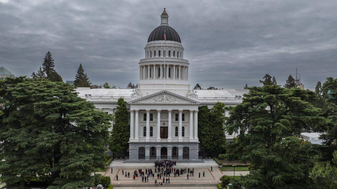 California races to prepare systems for rollout of Workforce Pell program