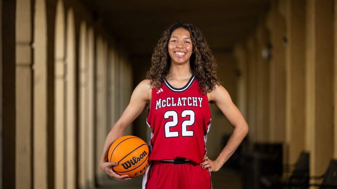 Bee’s Best: 2024-25 All-Metro girls basketball lineups and Players of the Year