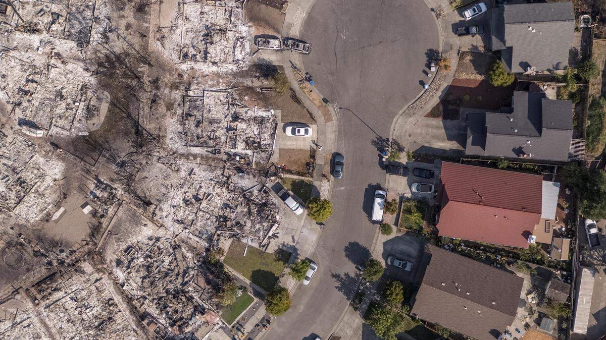 California keeps putting wildfire victims in danger. Stop rebuilding in fire-prone areas