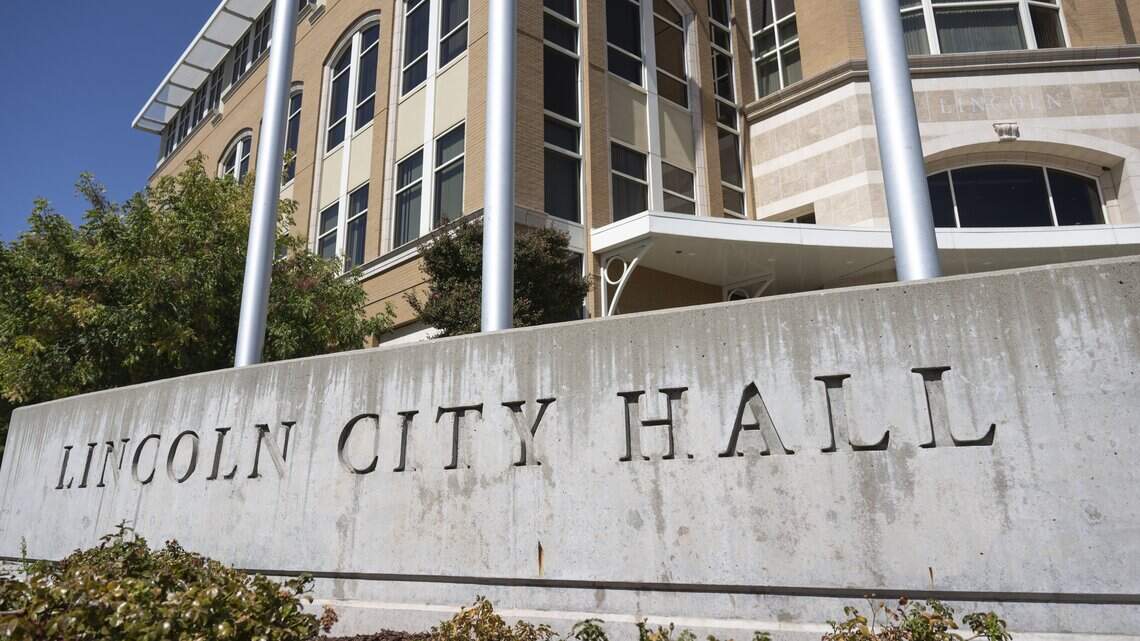 Lincoln police release video of incident involving councilmember. What does it show?