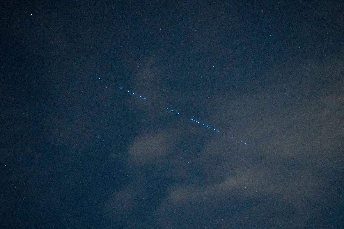 The Starlink satellites from Elon Musk’s spacecraft company, SpaceX, streak across the sky over the Sacramento region Thursday.