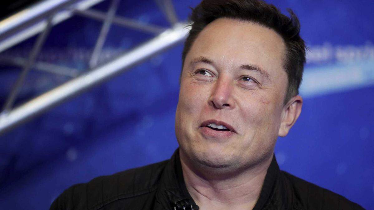 Elon Musk, acting as a “special government employee” of the Trump administration plans hopes to improve the efficiency of the federal government by reducing the public workforce and improving technology.