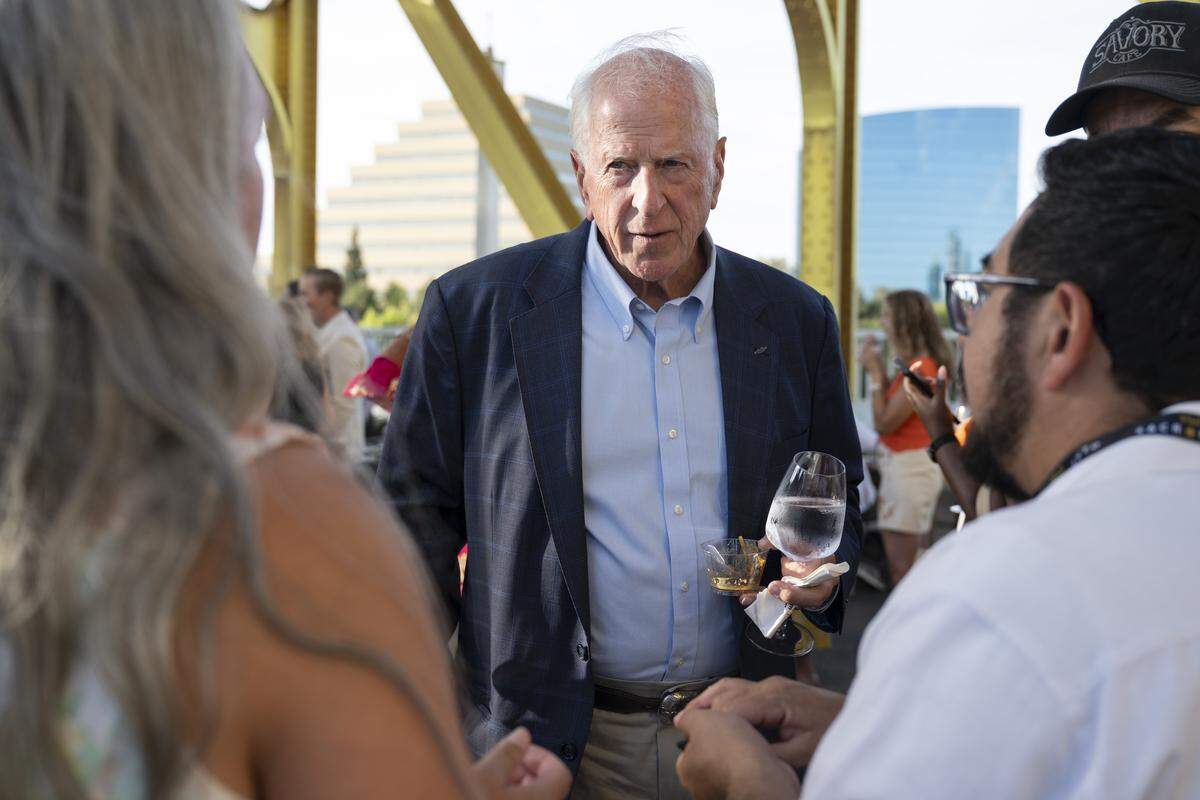 Congressman Mike Thompson, D-St. Helena, chats with guests at the Tower Bridge Dinner on Sunday, Sept. 7, 2025.