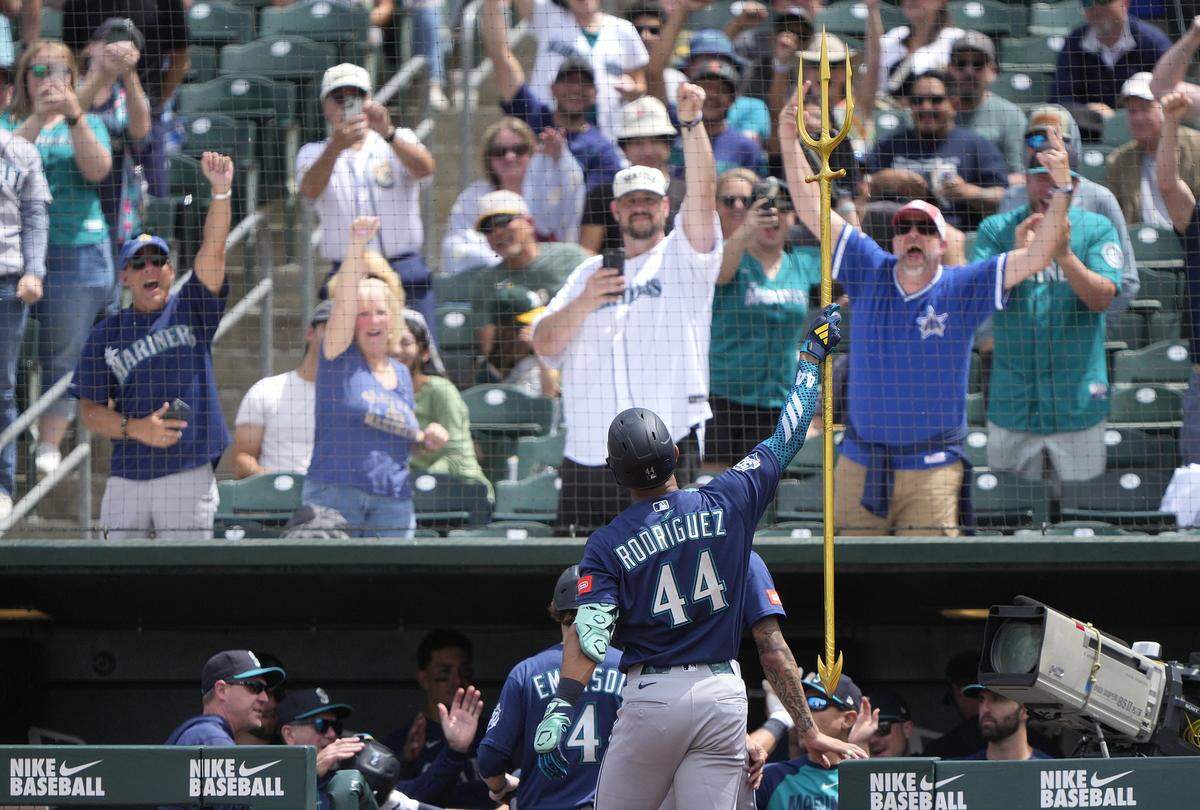 SACRAMENTO, CALIFORNIA - MAY 27: Julio Rodríguez #44 of the Seattle Mariners celebrates in front of fans after hitting a three-run home run against the Athletics in the top of the eighth inning at Sutter Health Park on May 27, 2026 in Sacramento, California. (Photo by Thearon W. Henderson/Getty Images)