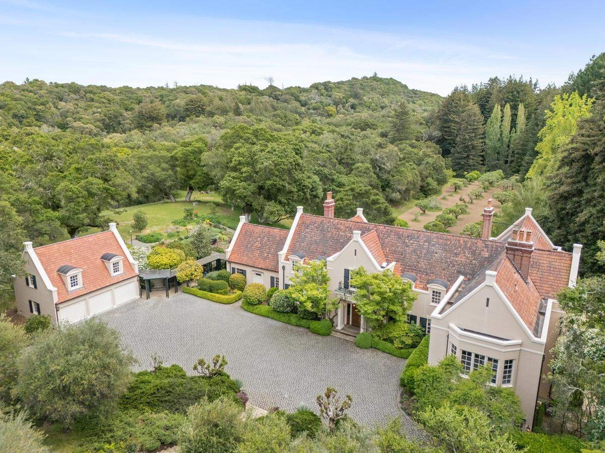 The historic, longtime Northern California estate of Intel co-founder Gordon Moore has hit the market for $29.5 million.