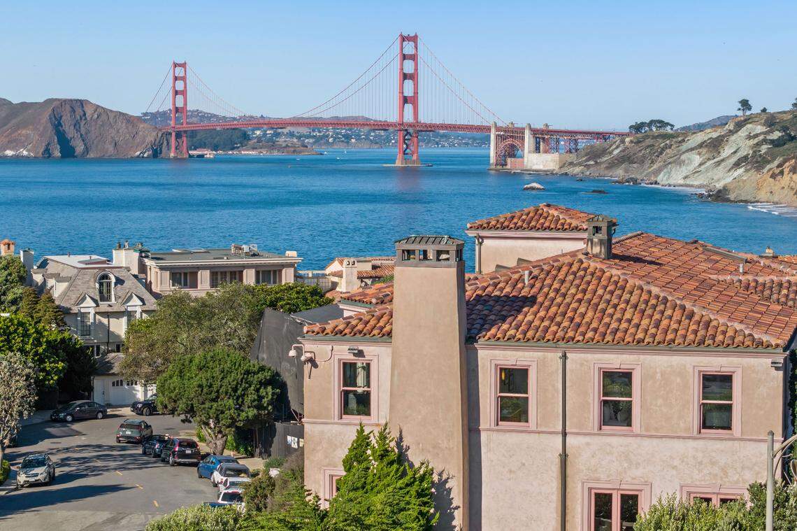 The former home of Robin Williams has views of the Golden Gate Bridge in San Francisco.