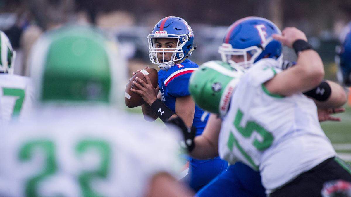 Kaiden Bennett, center, helped lead Folsom to the Sac-Joaquin Section Division I title with a win over St. Mary’s last season. The teams will meet in a semifinal Friday at Folsom High School.