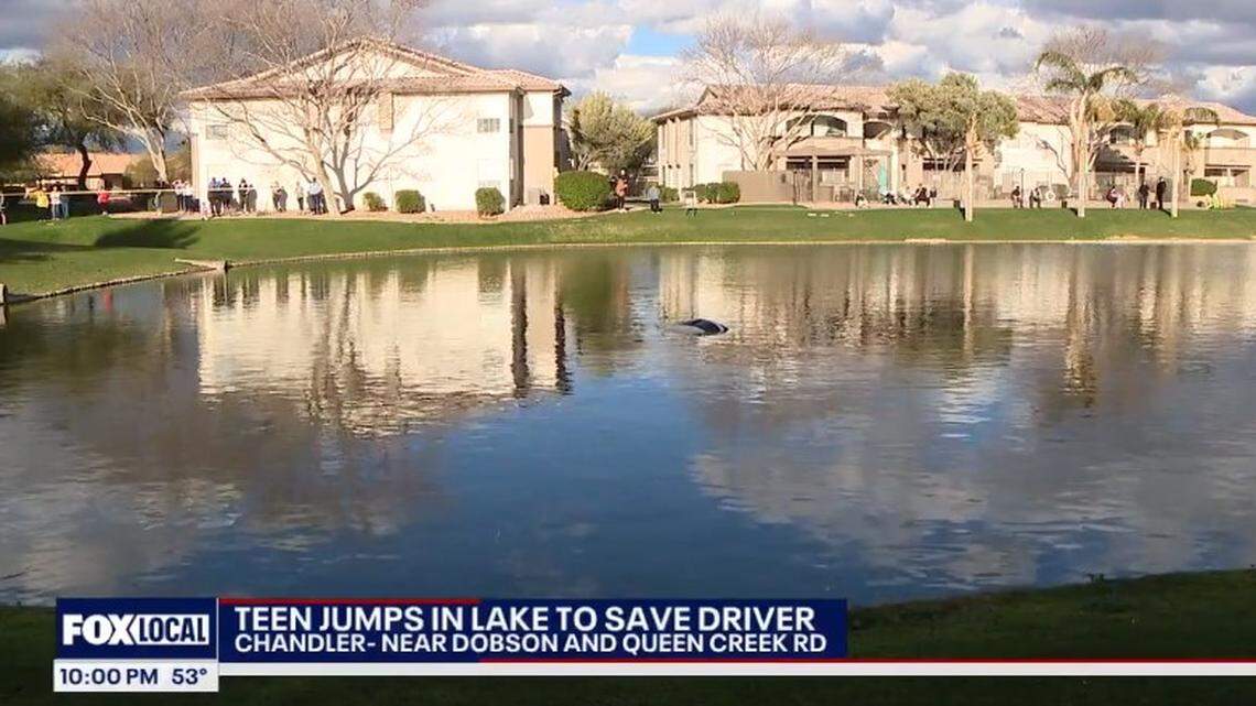 A 16-year-old rushed to help rescue a man who crashed into a Chandler pond, Arizona police say.