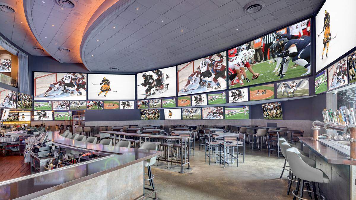 A look inside the Tom’s Watch Bar in Los Angeles.