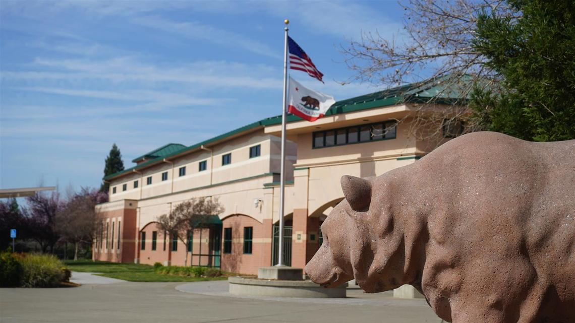 The entrance to Granite Bay High School.
