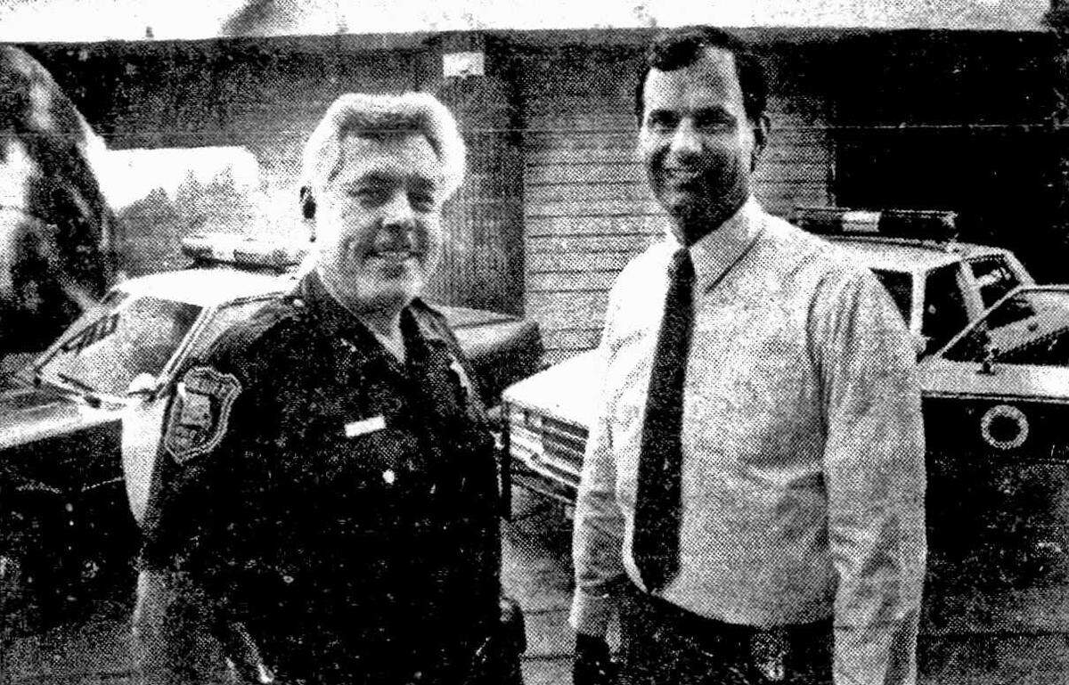Yolo County Chief Deputy Gary Lipelt, left, stands with West Sacramento Police Chief Barry Kalar in 1987. Kalar, the city’s first police chief, died Saturday, May 24, 2026, at age 79 after a battle with cancer, the department confirmed Tuesday.