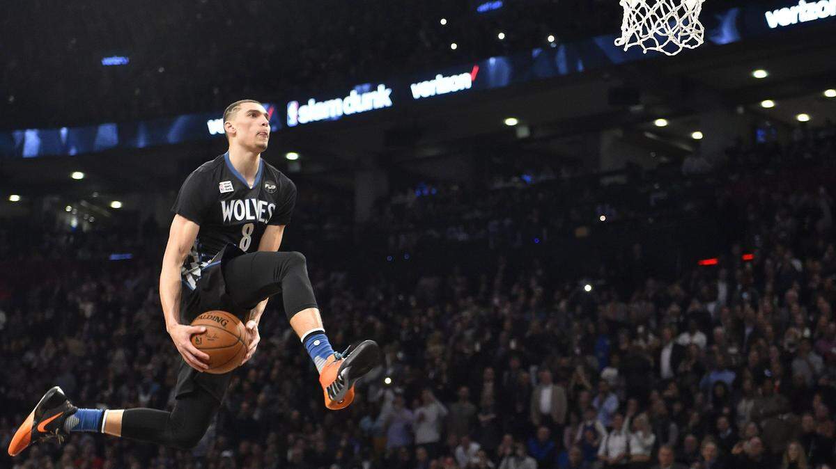 Feb 13, 2016; Toronto, Ontario, Canada; Minnesota Timberwolves guard Zach LaVine performs his last dunk in the dunk contest during the NBA All Star Saturday Night at Air Canada Centre. Mandatory Credit: Bob Donnan-USA TODAY Sports