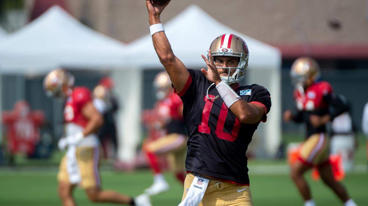 San Francisco 49ers quarterback Jimmy Garoppolo (10) throws passes during training camp at Levi’s Stadium on Tuesday, Aug. 25, 2020 in Santa Clara.