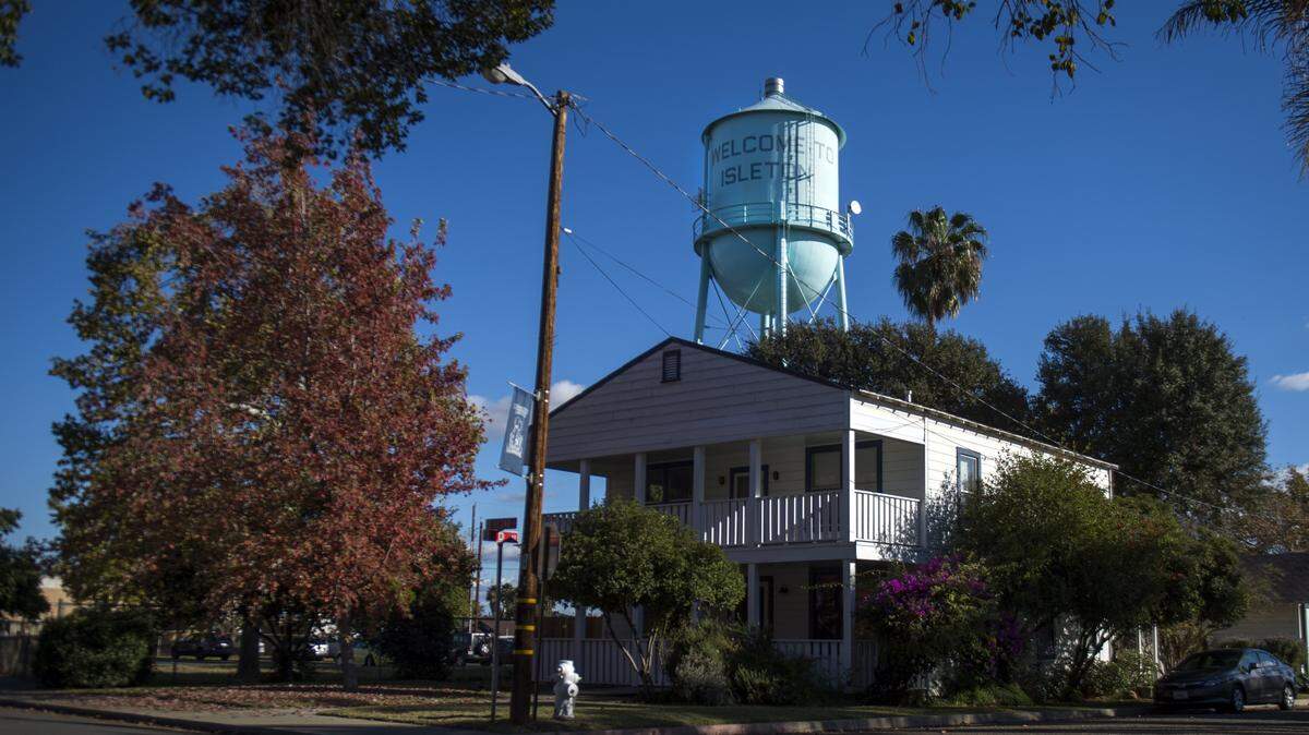Historic downtown Isleton is seen Tuesday, Nov. 10, 2015.