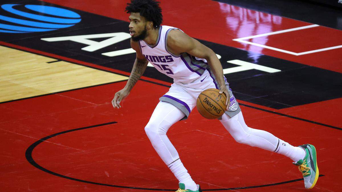 Sacramento’s Marvin Bagley III faces a social media flap after his Dad demanded a trade from the Kings over the weekend.
