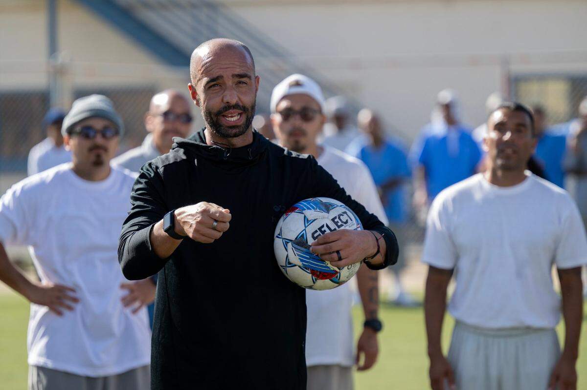 Sacramento Republic FC head coach Mark Briggs coaches inmates at Folsom State Prison before a scrimmage Tuesday.