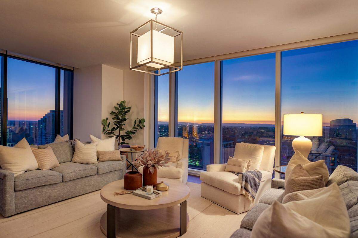 Unit 1801 spans 3,000 square feet with Sacramento city and river views.