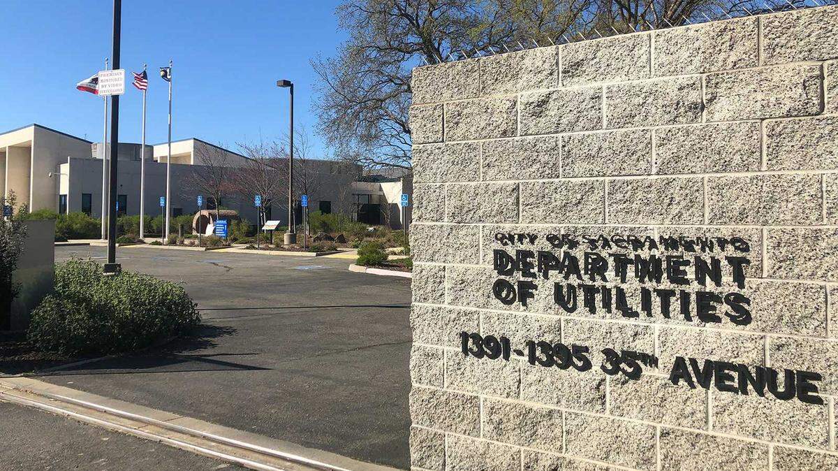 A sewage leak at the city’s 35th Avenue utilities facility is the source of a stinky smell that has been bothering South Land Park residents for weeks. The city is trying to expedite a solution to abate the odor.