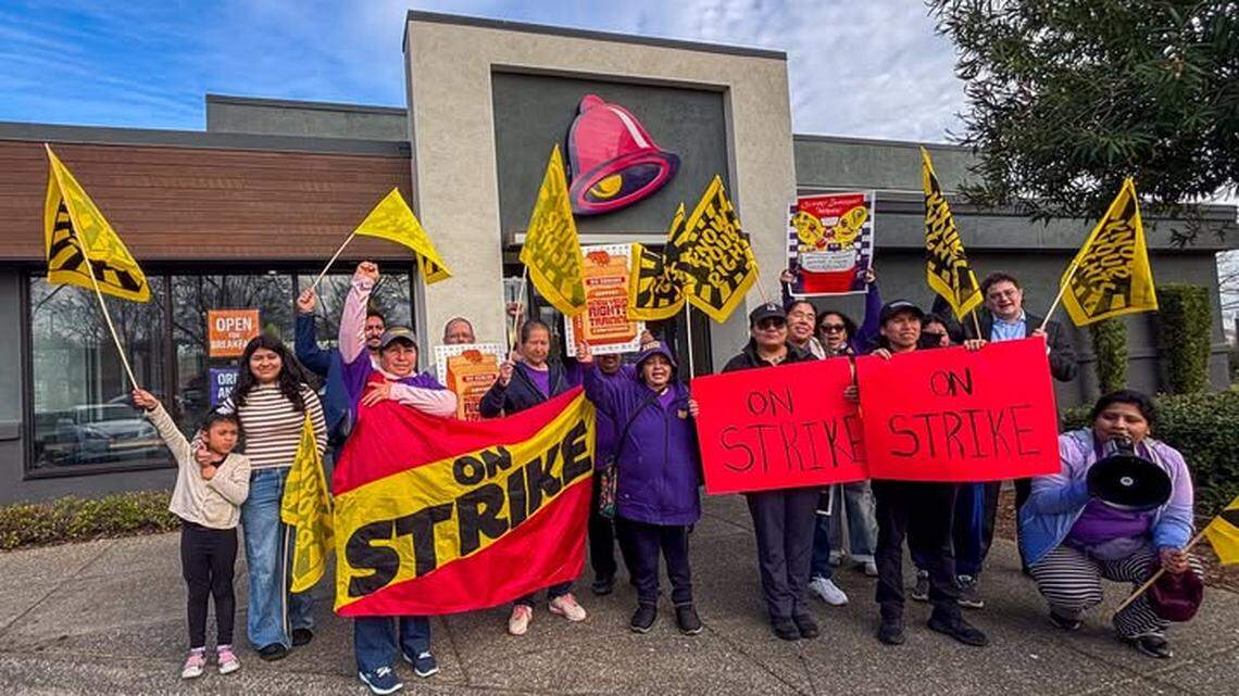 El Dorado Hills Taco Bell employees strike over alleged discrimination by manager