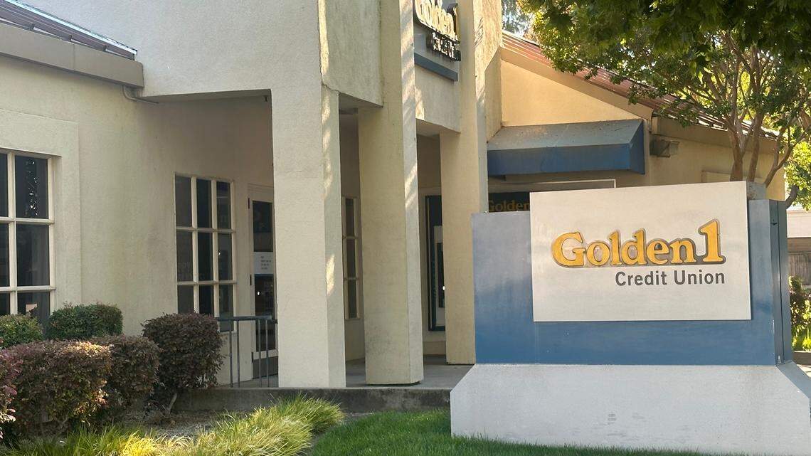 The Golden 1 Credit Union branch on Broadway in Sacramento. Sacramento-area members of the Golden 1 Credit Union report receiving text messages this week telling them to enter personal information to unblock their accounts.  A cybersecurity expert says it’s no accident that the texts came after a data breach involving CalPERS and CalSTRS members. 