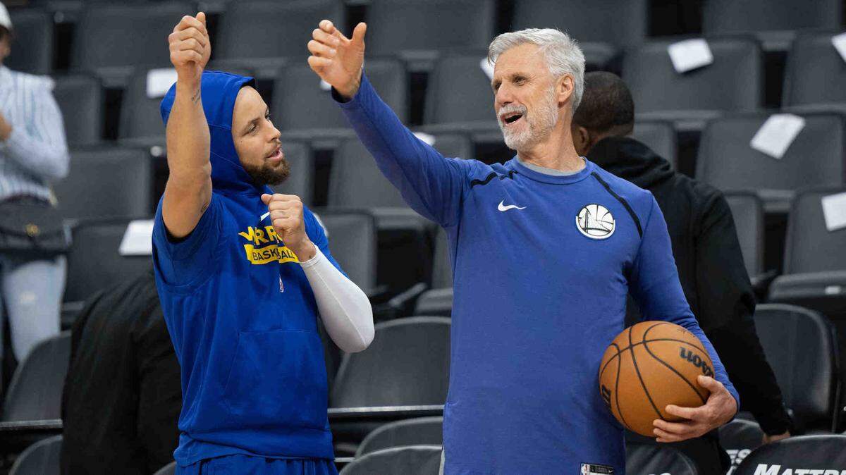Golden State Warriors guard Stephen Curry (30) prepares to warm up with warriors assistant Bruce Fraser before an NBA game between the Sacramento Kings and the Golden State Warriors on Friday, April, 7, 2023 at Golden 1 Center.