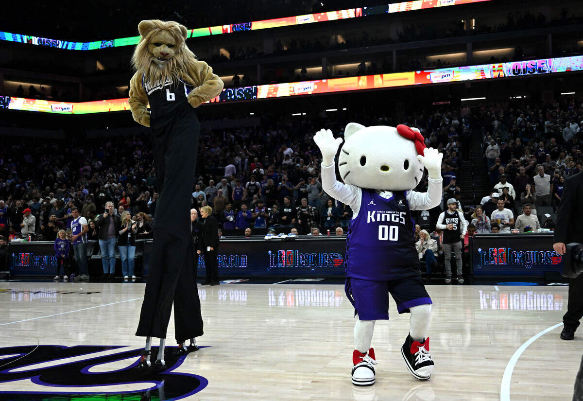 Slamson and Hello Kitty entertain the crowd during the fourth quarter as the Sacramento Kings play the Los Angeles Clippers on Hello Kitty Night at Golden 1 Center on Friday. The team lost its 11th straight game.