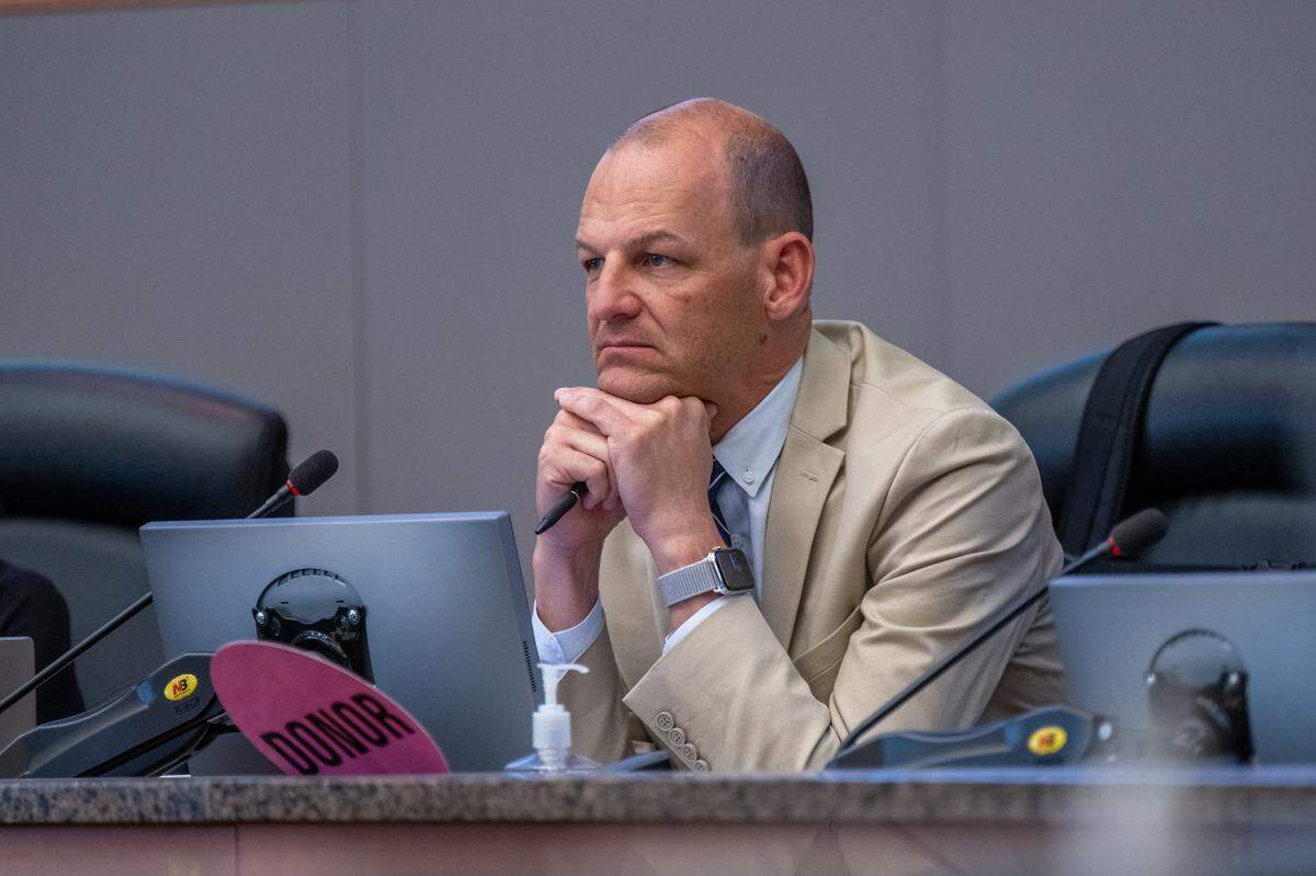 Sacramento Mayor Kevin McCarty listens during a homelessness meeting in the City Council chambers on Tuesday.