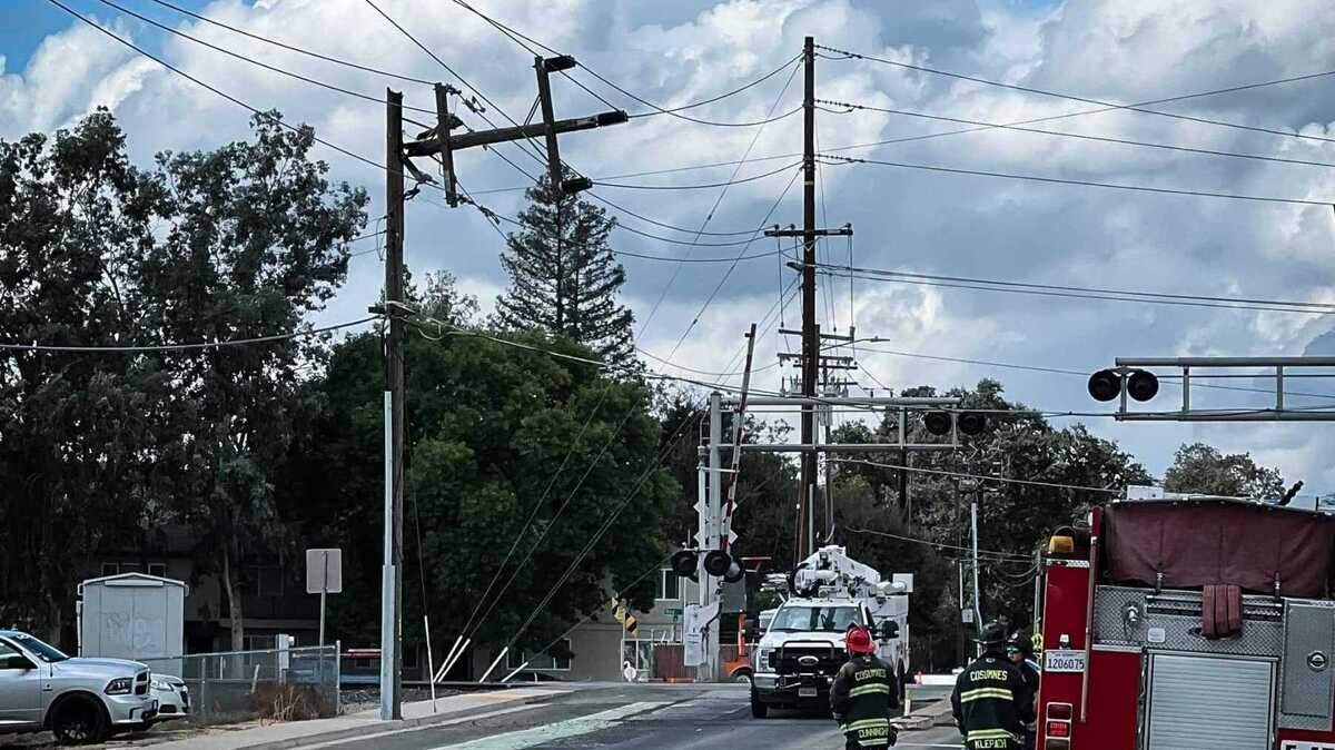 More than 10,000 SMUD customers were without electricity Monday Sept. 19, 2022, due to a broken transmission line after the top of a utility pole was severed on A Street in Galt, California.