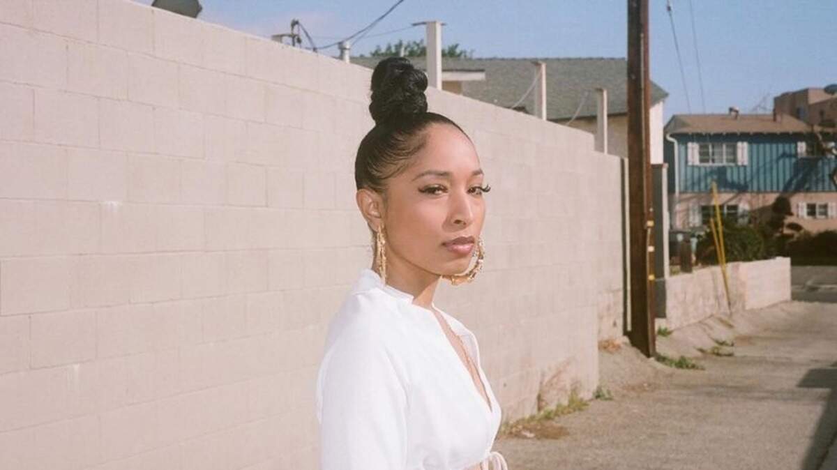 Sacramento native Allyn will perform in her hometown for the first time on April 16 at Ace of Spades. The R&B singer and classically trained violist is touring with Los Angeles rapper Dom Kennedy.
