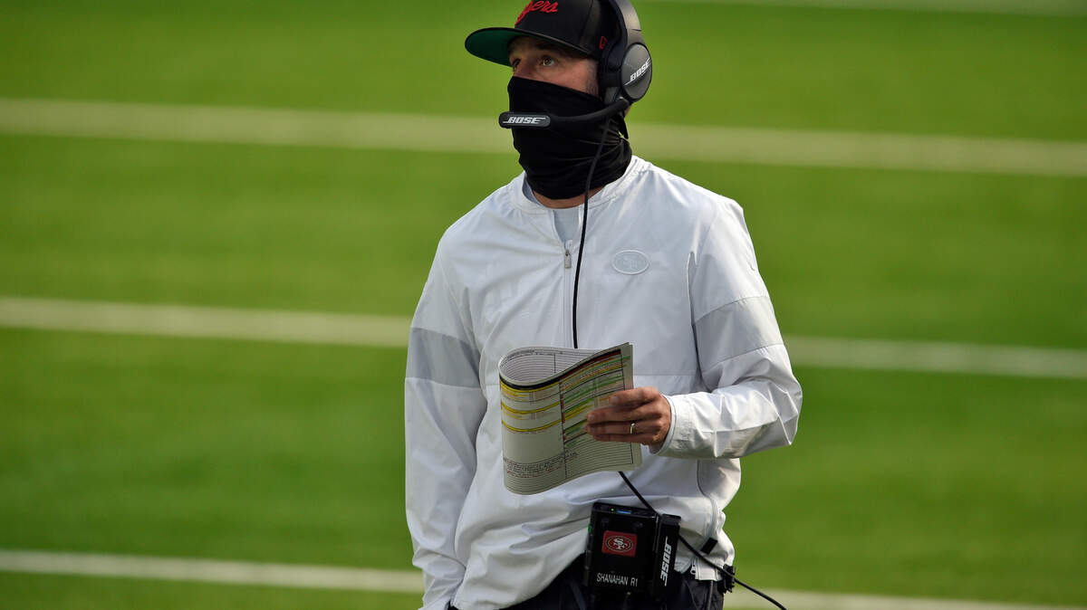 San Francisco head coach Kyle Shanahan walks the sidelines during the first half of the 49ers’ game against the Los Angeles Rams on Sunday.