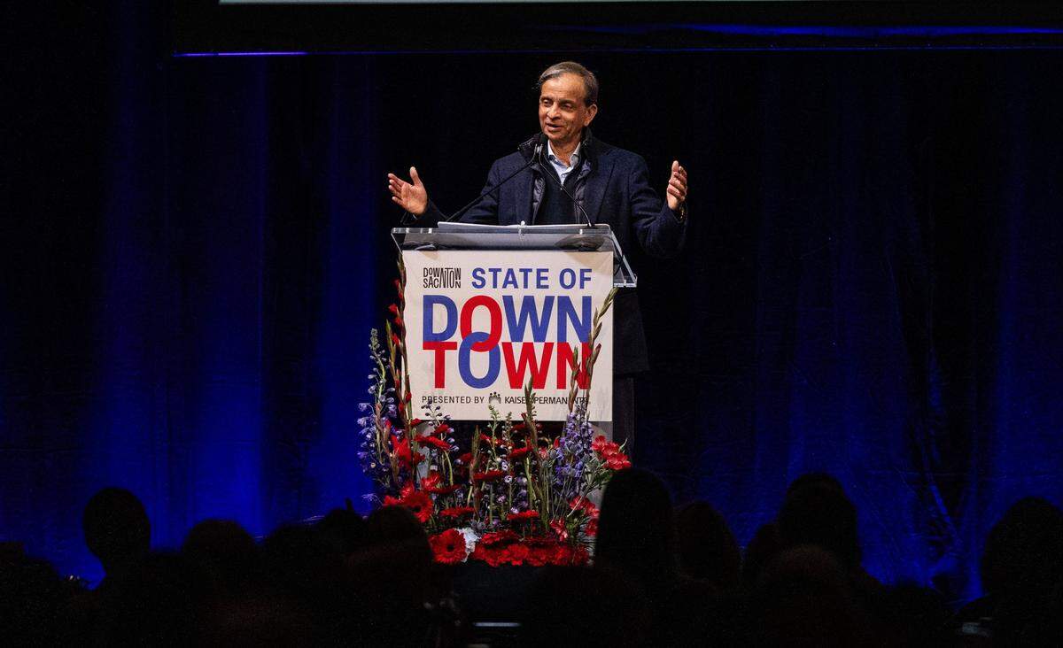 Sacramento Kings owner Vivek Ranadivé talks about the Kings and Athletics during the State of Downtown breakfast on Tuesday, Feb. 25, 2025 at the SAFE Credit Union Convention Center.