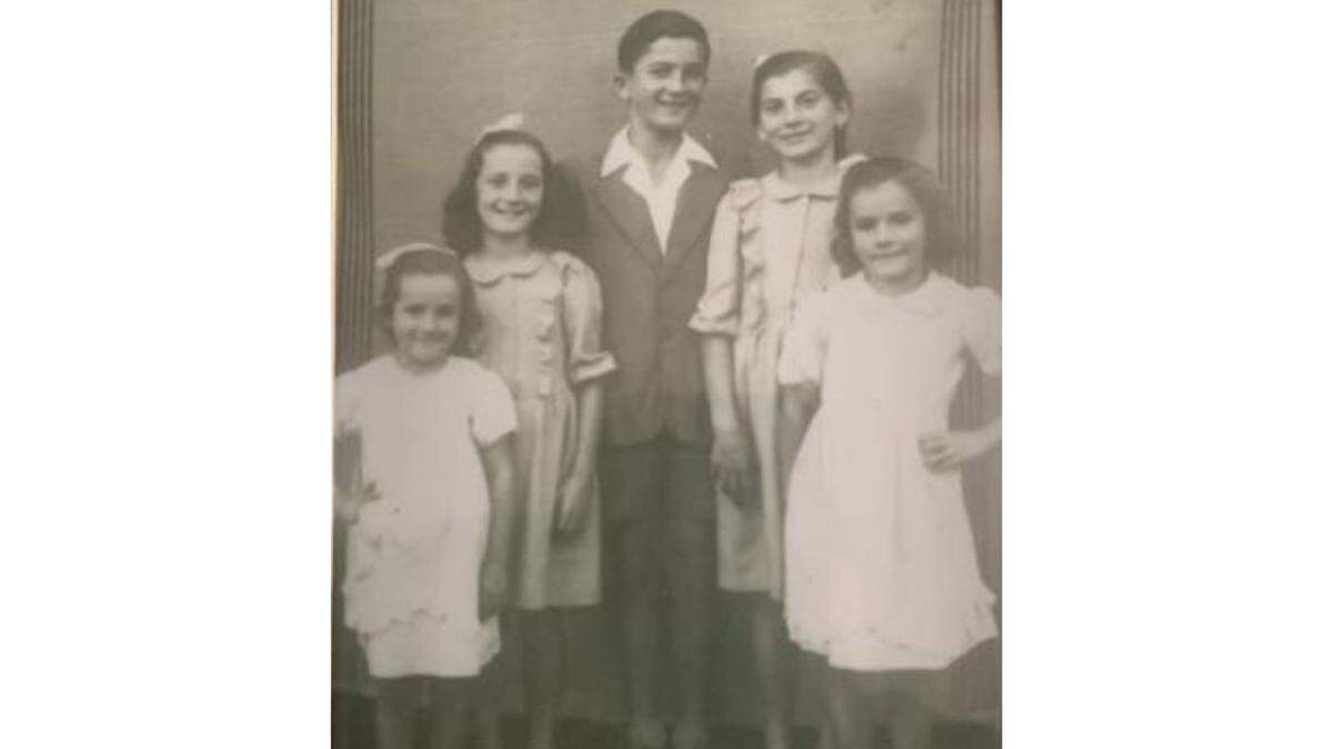 Trish Fontana’s Uncle Gianni (middle), her mother (left) and her three aunts, Bertilla, Maria Grazia and Gabriella, circa 1942-43.
