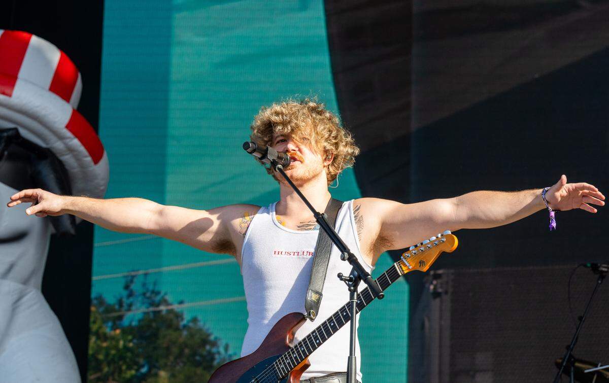 Jakob Nowell sings with Sublime at the BottleRock music festival in Napa on Friday, May 23, 2025. 
