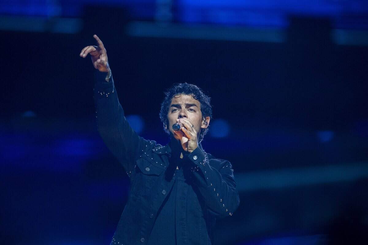 Joe Jonas performs with his brothers on Friday at Golden 1 Center.