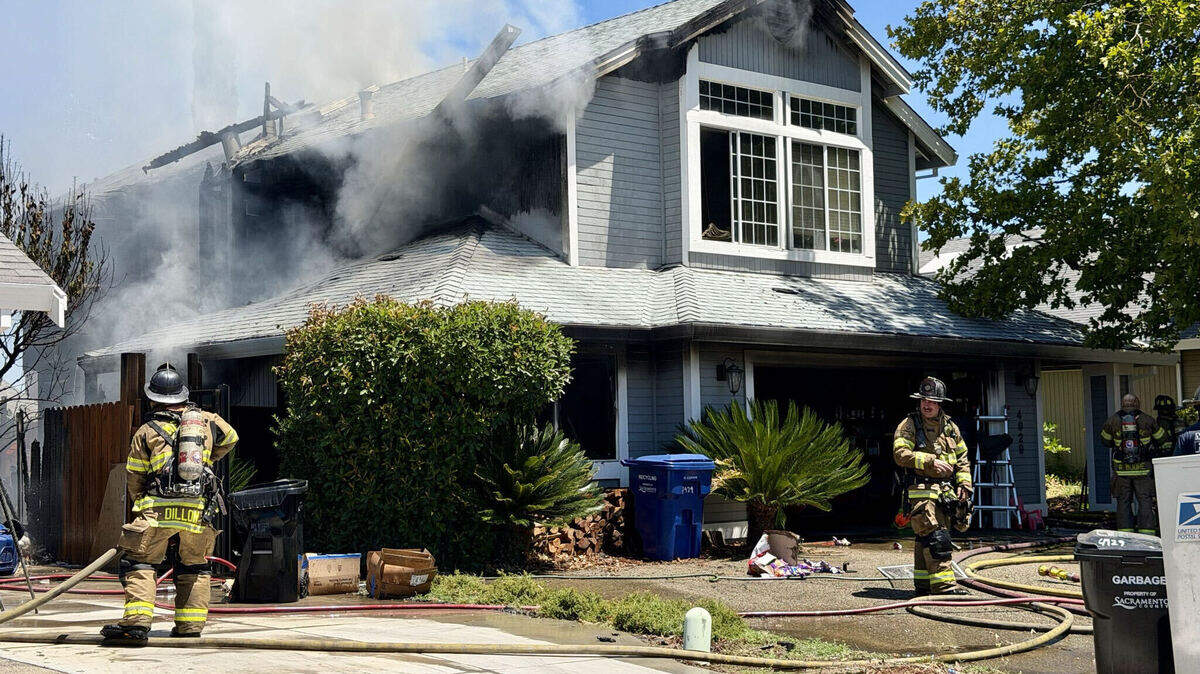 Crews with the Sacramento Metropolitan Fire District stopped a structure fire in Antelope that impacted two buildings Tuesday afternoon, officials said. Firefighters responded to the 4900 block of Hidden Meadow Way about noon.