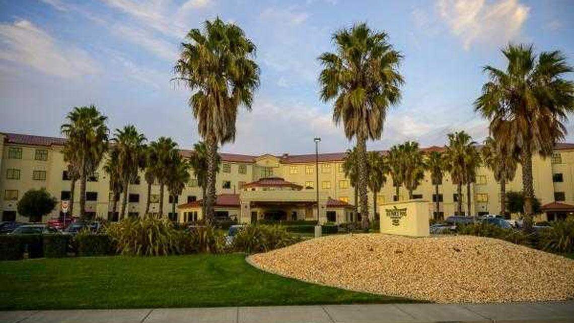 travis air force base hotels