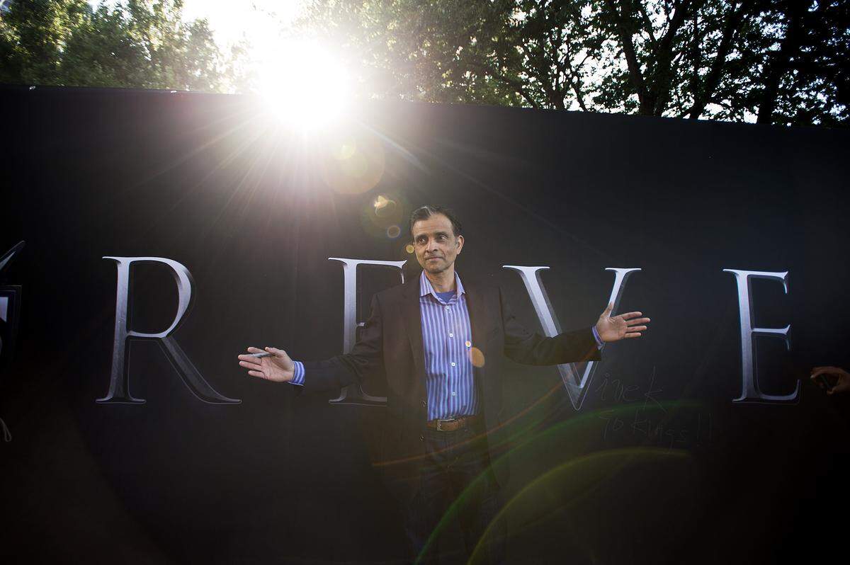 New Sacramento Kings owner Vivek Ranadive after signing a banner that says “1985-forever” at a rally promoting the team’s future in the city on May 23, 2013, at Cesar Chavez Park in downtown Sacramento.