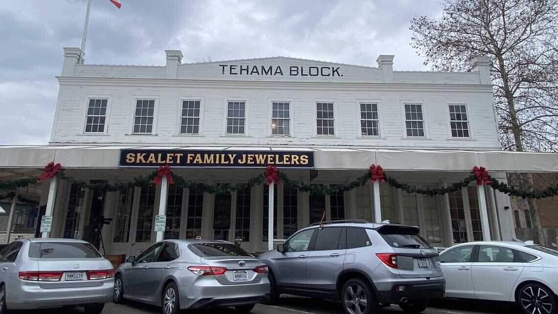 Women-owned jewelry showroom opens, replacing longtime Old Sacramento jeweler