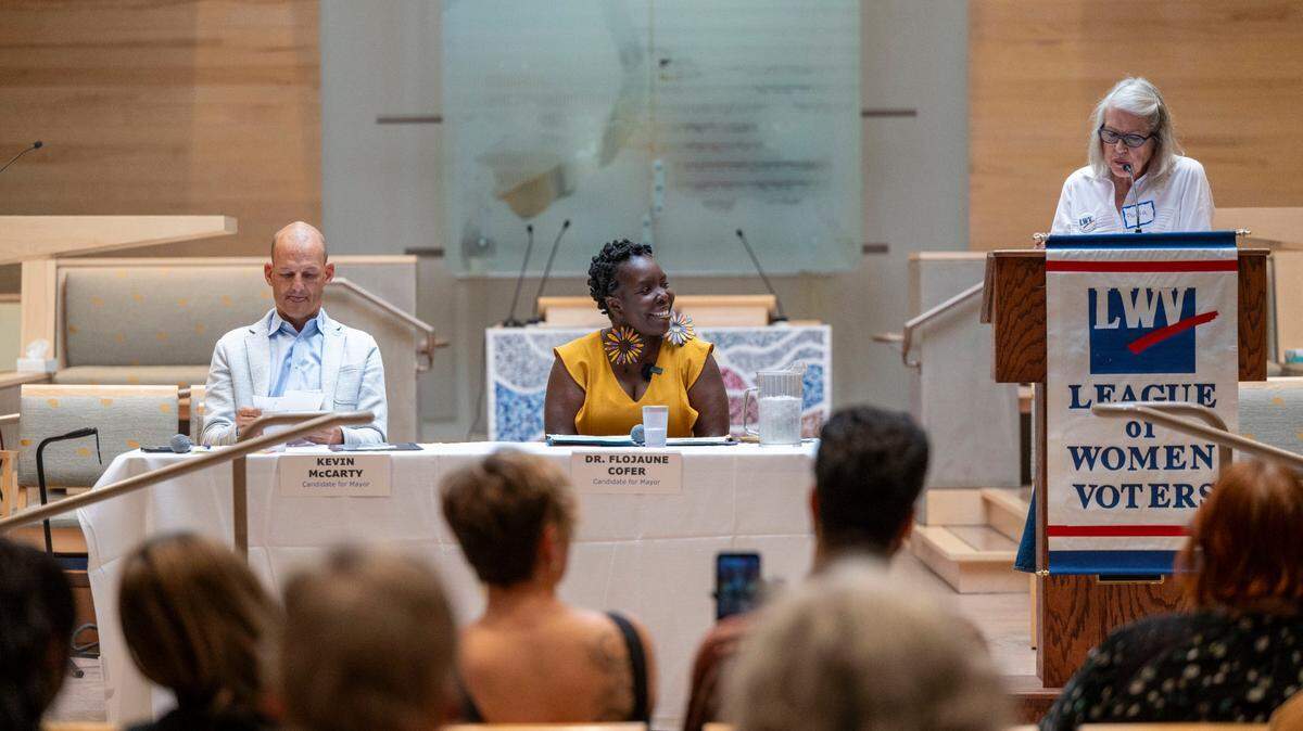 Sacramento mayoral candidates Kevin McCarty and Flojaune Cofer answer questions at a forum hosted by Black, Latino and Jewish organizations at Congregation B’nai Israel on Sunday, Sept. 22, 2024.