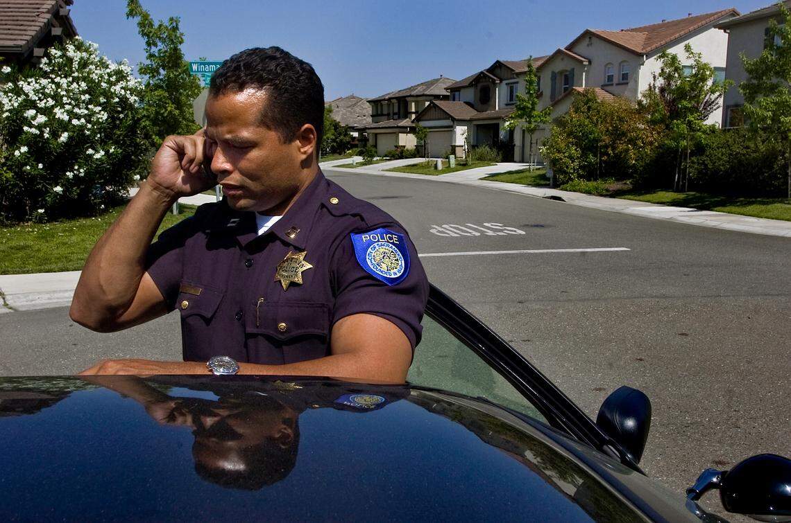 Then-Capt. Daniel Hahn works a case in Natomas in 2008 as the Sacramento Police Department attempted to combat a spike in home invasion robberies.