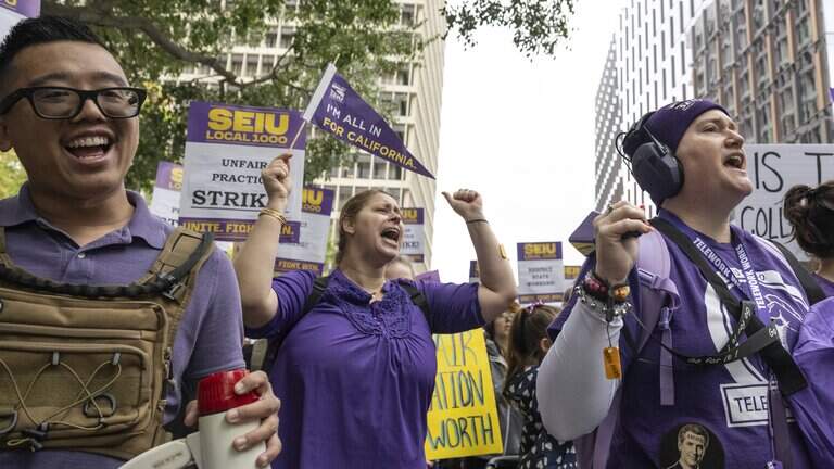 Photos: Sacramento picket lines for largest state worker strike in California history