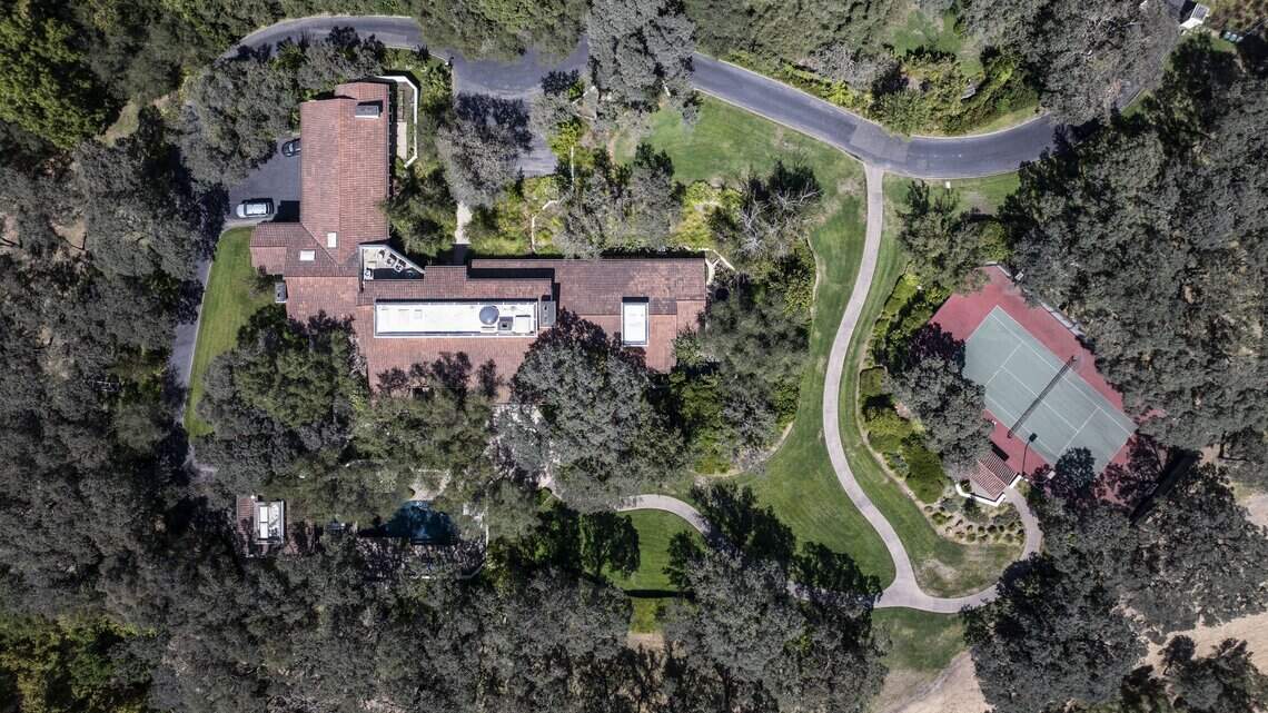 See bird’s-eye view of Gavin Newsom’s California home, listed for $7.5 million