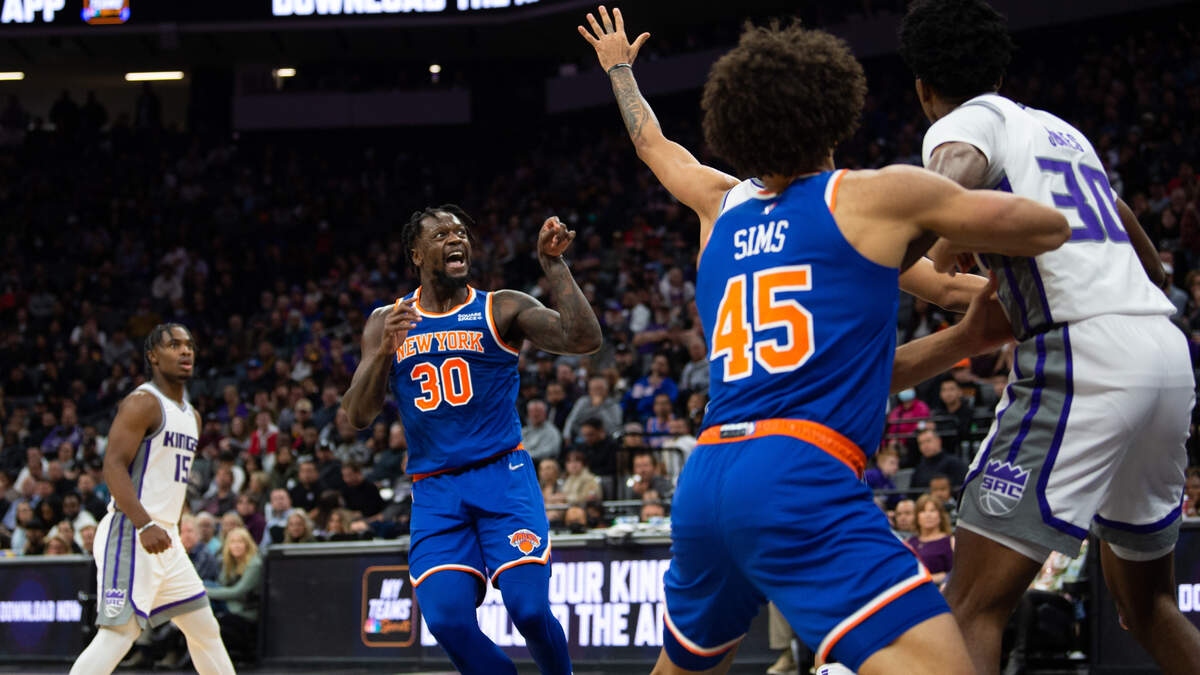 New York Knicks forward Julius Randle (30) reacts after his basket during a game at Golden 1 Center in Sacramento, Monday, March 7, 2022.