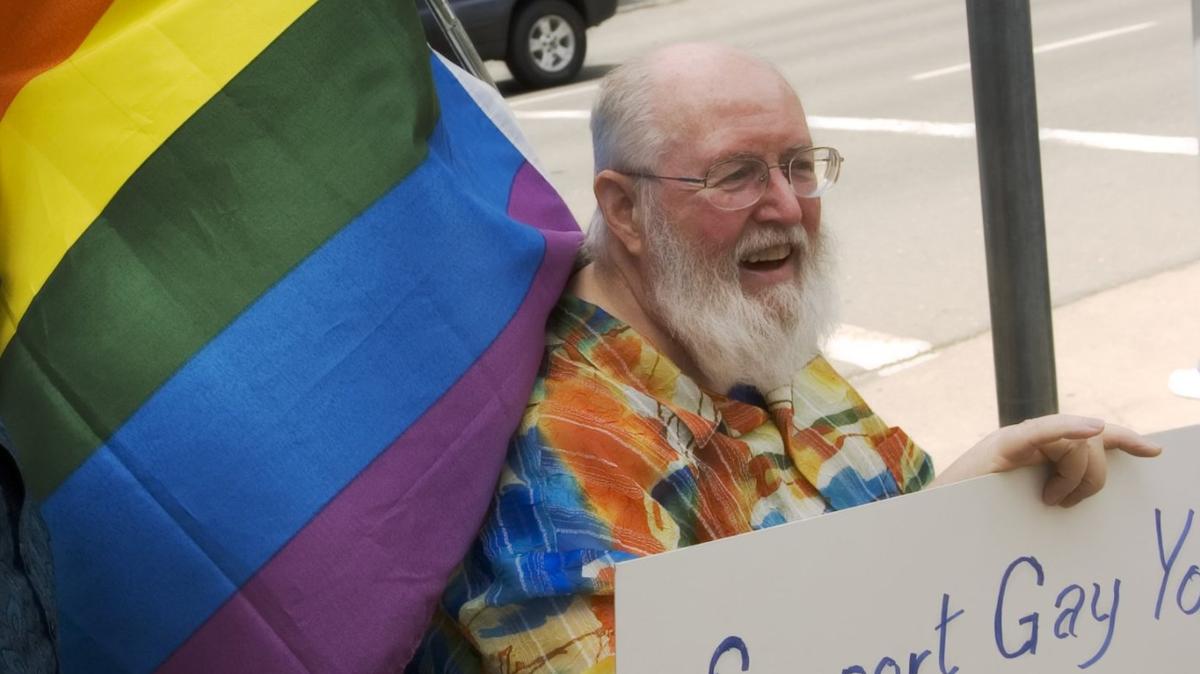Jerry Sloan, right, of Sacramento, and Sonny Helm, left, of Banning, show their support for three pieces of legislation related to homosexuality in schools – AB 606, AB 1056 and SB 1437 – in 2006 at the state Capitol in Sacramento, amid a 3,000-person protest urging the governor to veto the bills.