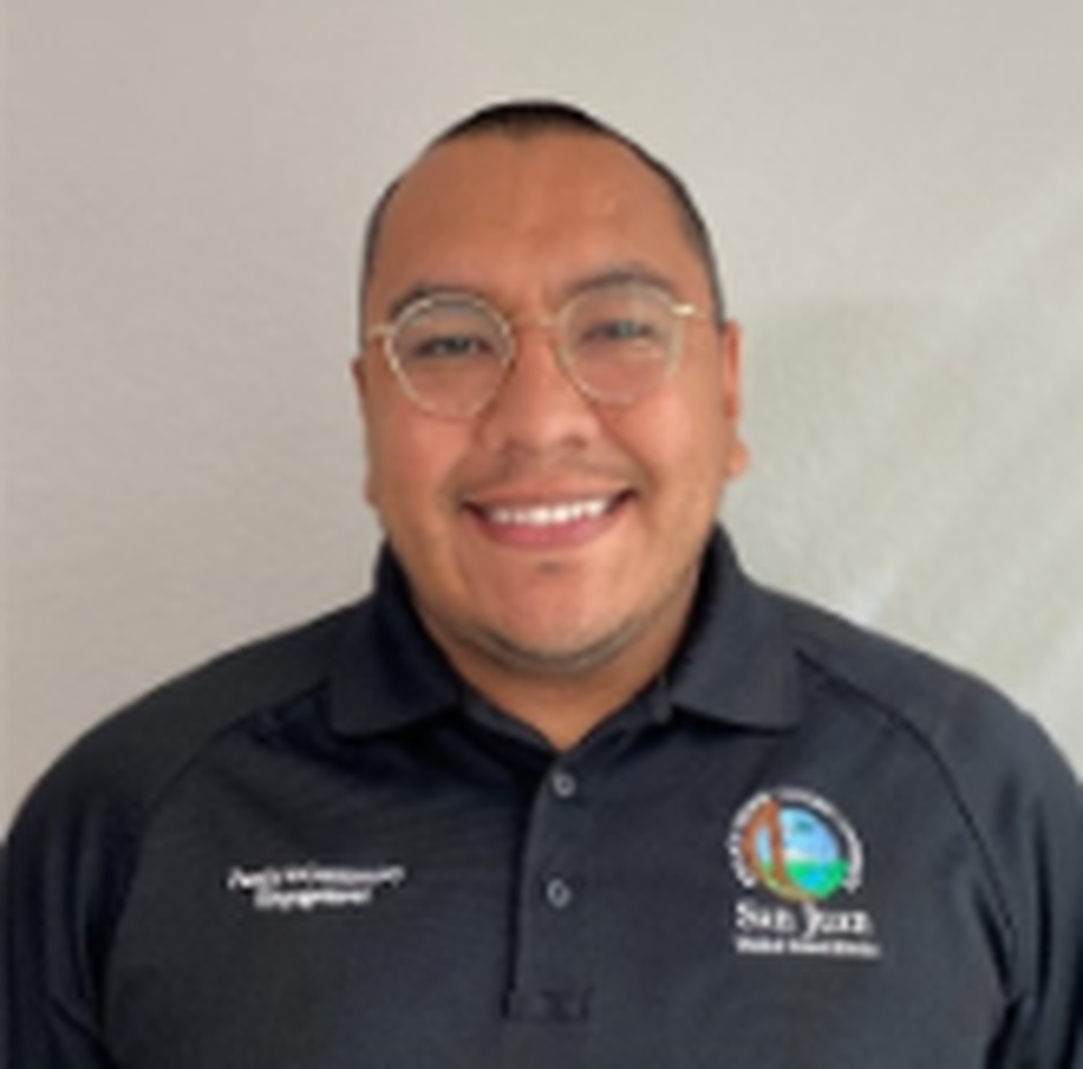 Luis Cruz Solache, family and community coordinator.